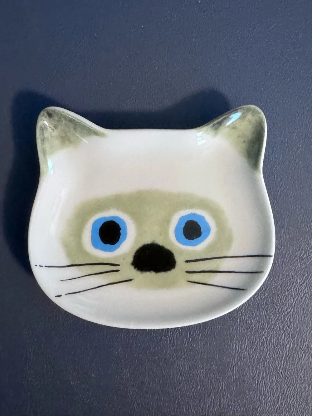Ecoute! Minette Blue-Eyed Cat Face Ceramic Trinket Dish Ring Holder